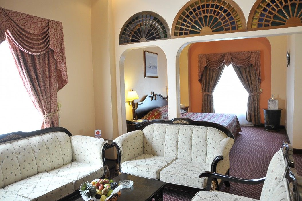 Delmon International Hotel Manama Dış mekan fotoğraf