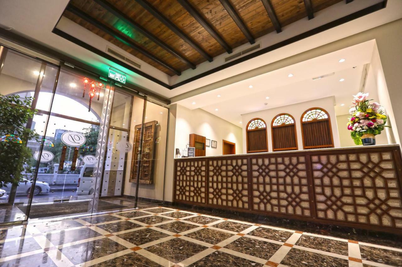 Delmon International Hotel Manama Dış mekan fotoğraf