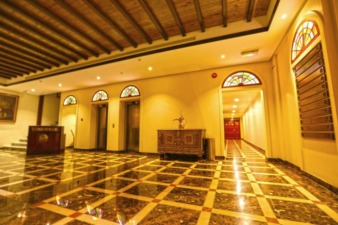 Delmon International Hotel Manama Dış mekan fotoğraf